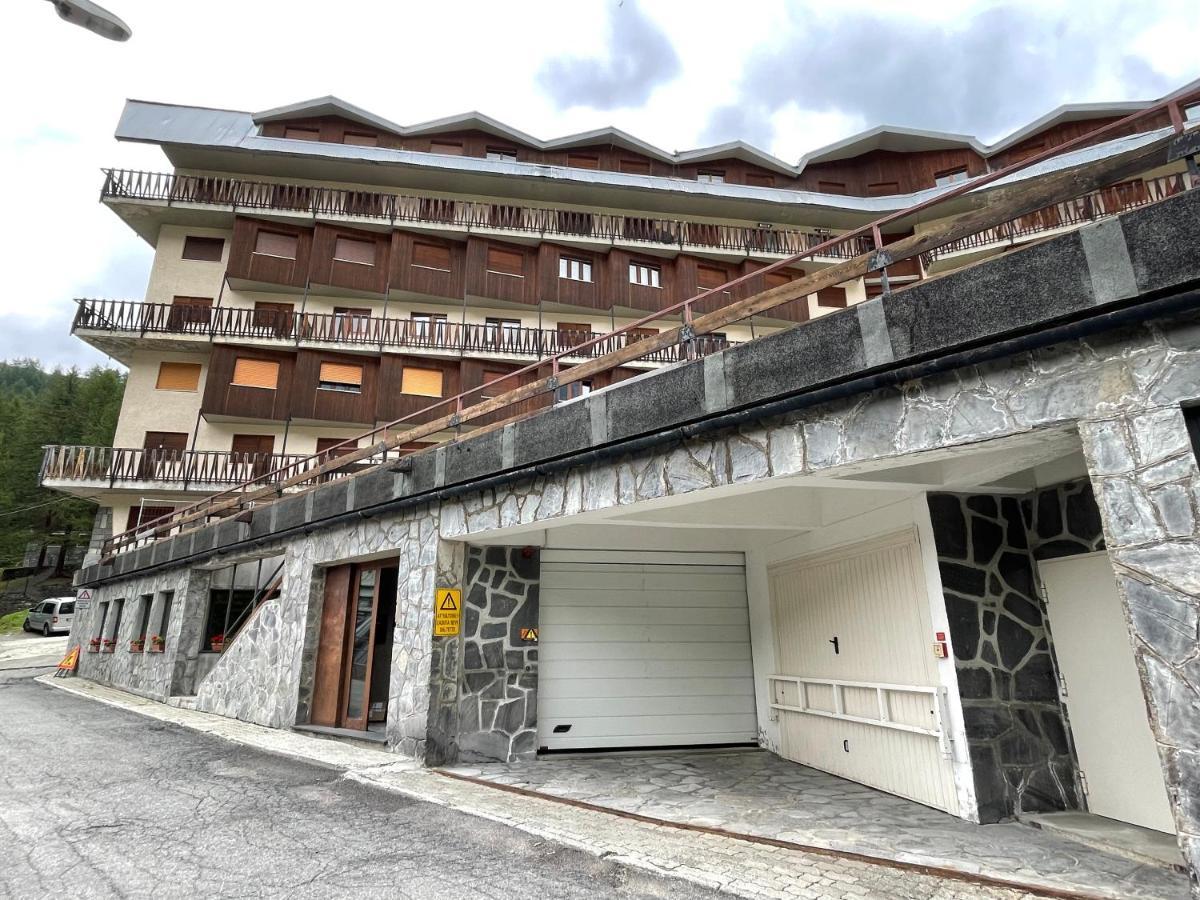 Appartamento Funivie Breuil-Cervinia Eksteriør billede